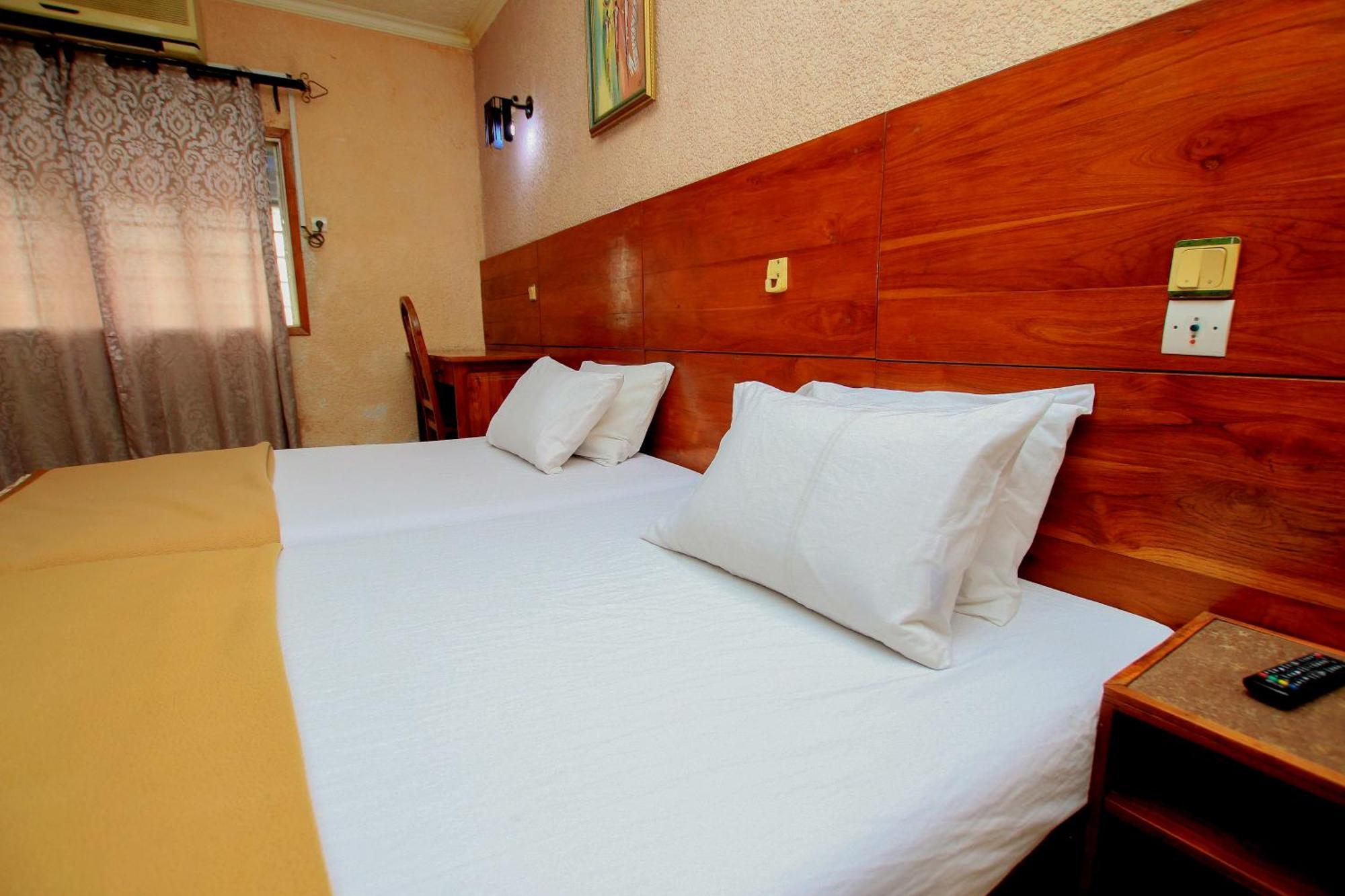 Hotel Le Prince Cotonou Luaran gambar